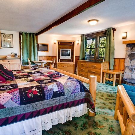Wildwood On The Lake Lake Placid Exterior photo